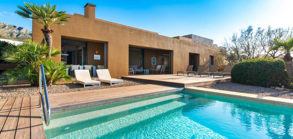 Urban Villa Enigma