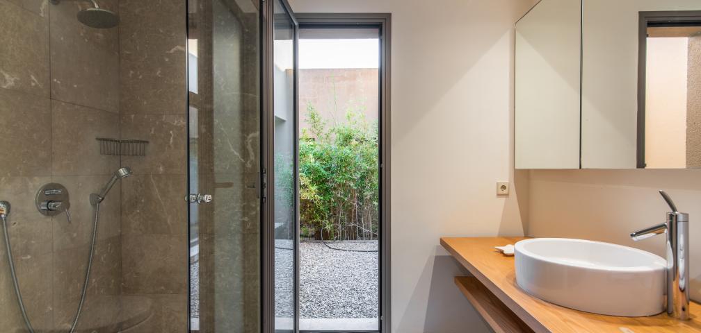 Urban Villa Enigma