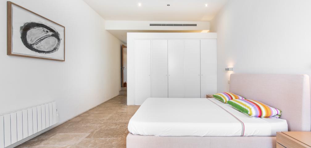 Urban Villa Enigma