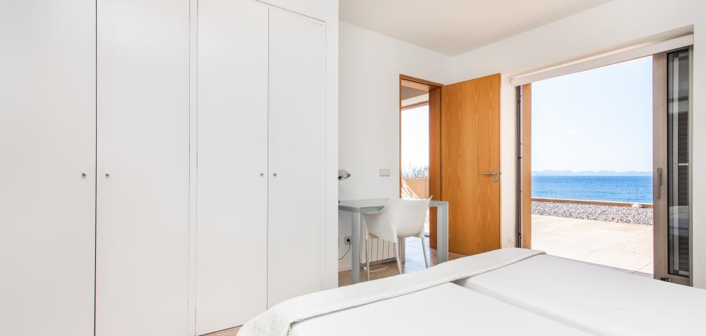 Urban Villa Enigma