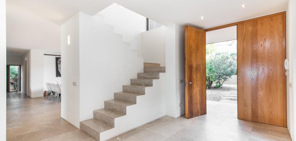 Urban Villa Enigma
