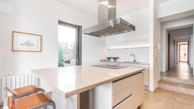 Urban Villa Enigma