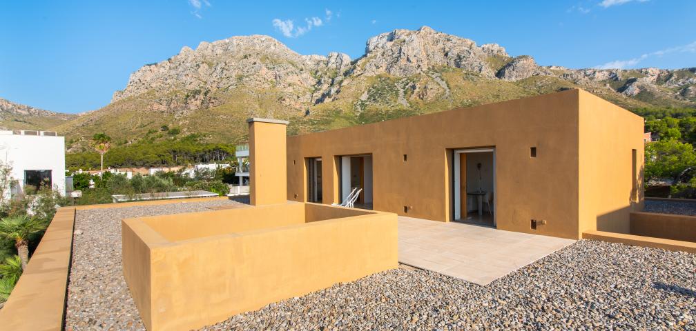 Urban Villa Enigma