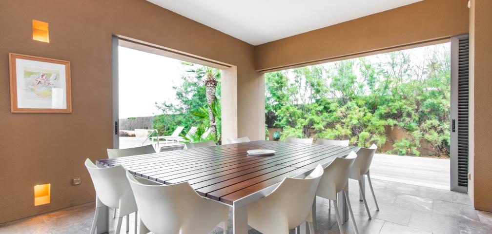 Urban Villa Enigma