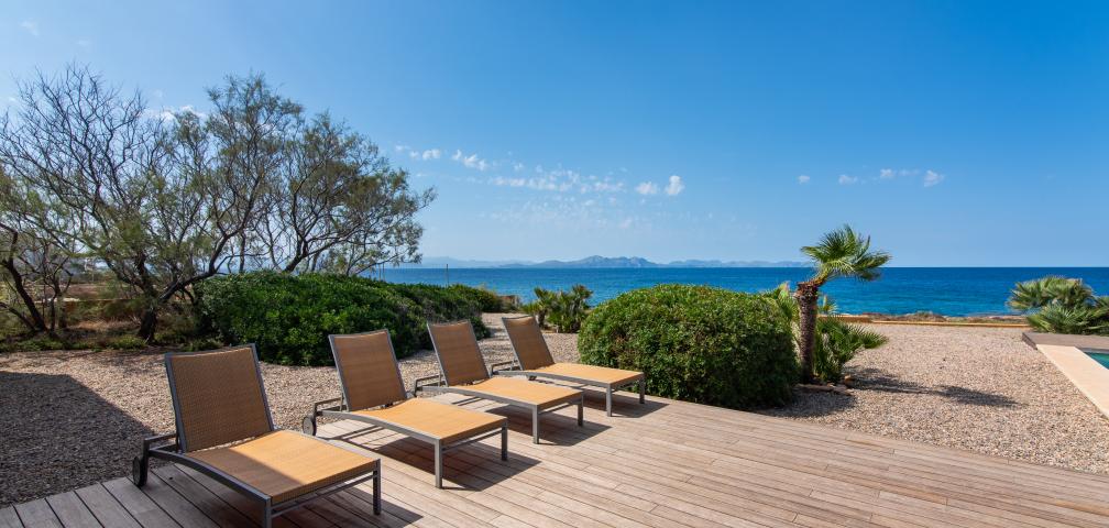 Urban Villa Enigma